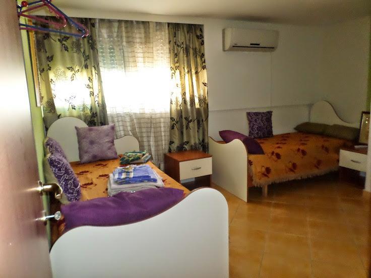 Aldom Apartments Durres Bagian luar foto
