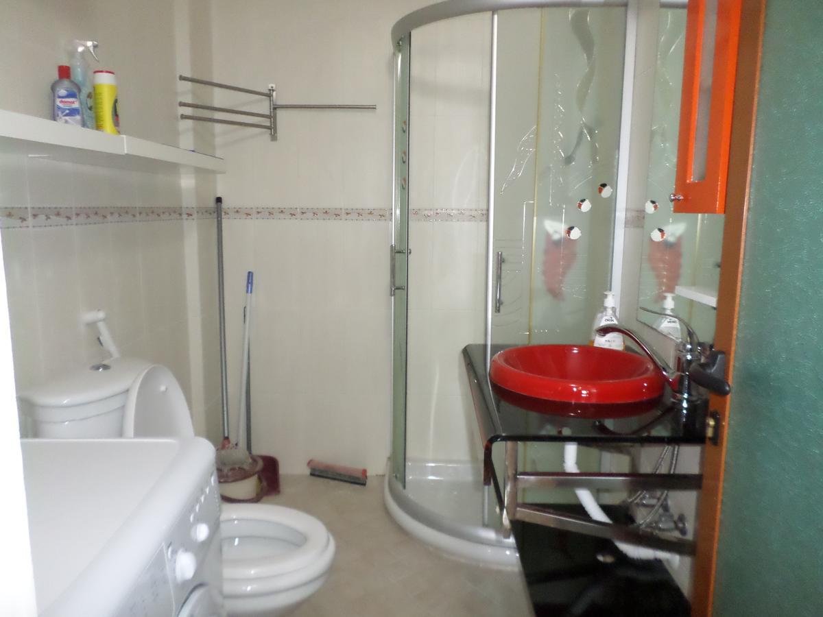 Aldom Apartments Durres Bagian luar foto